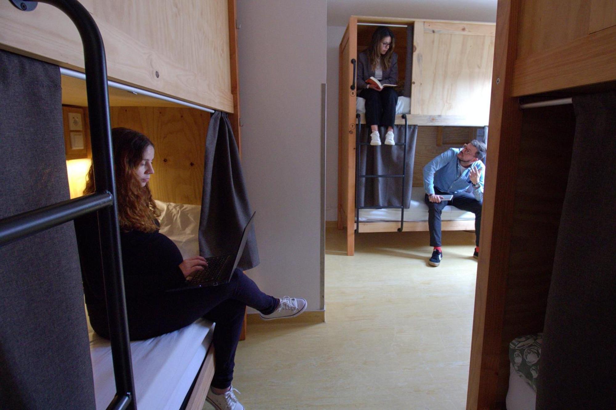 Wot Lisbon Nomad Hostel Εξωτερικό φωτογραφία
