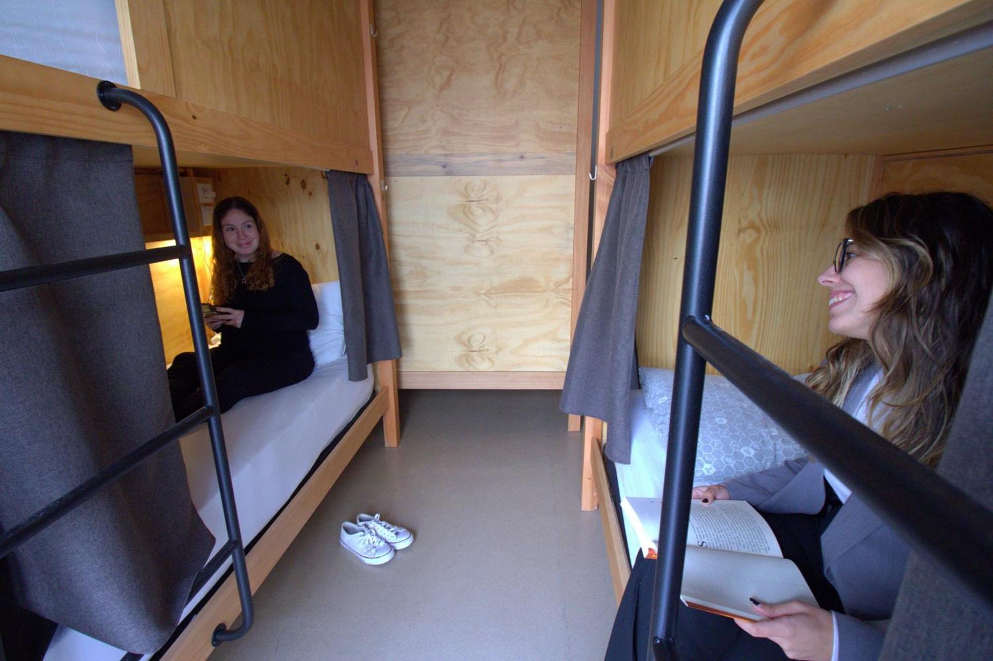 Wot Lisbon Nomad Hostel Εξωτερικό φωτογραφία