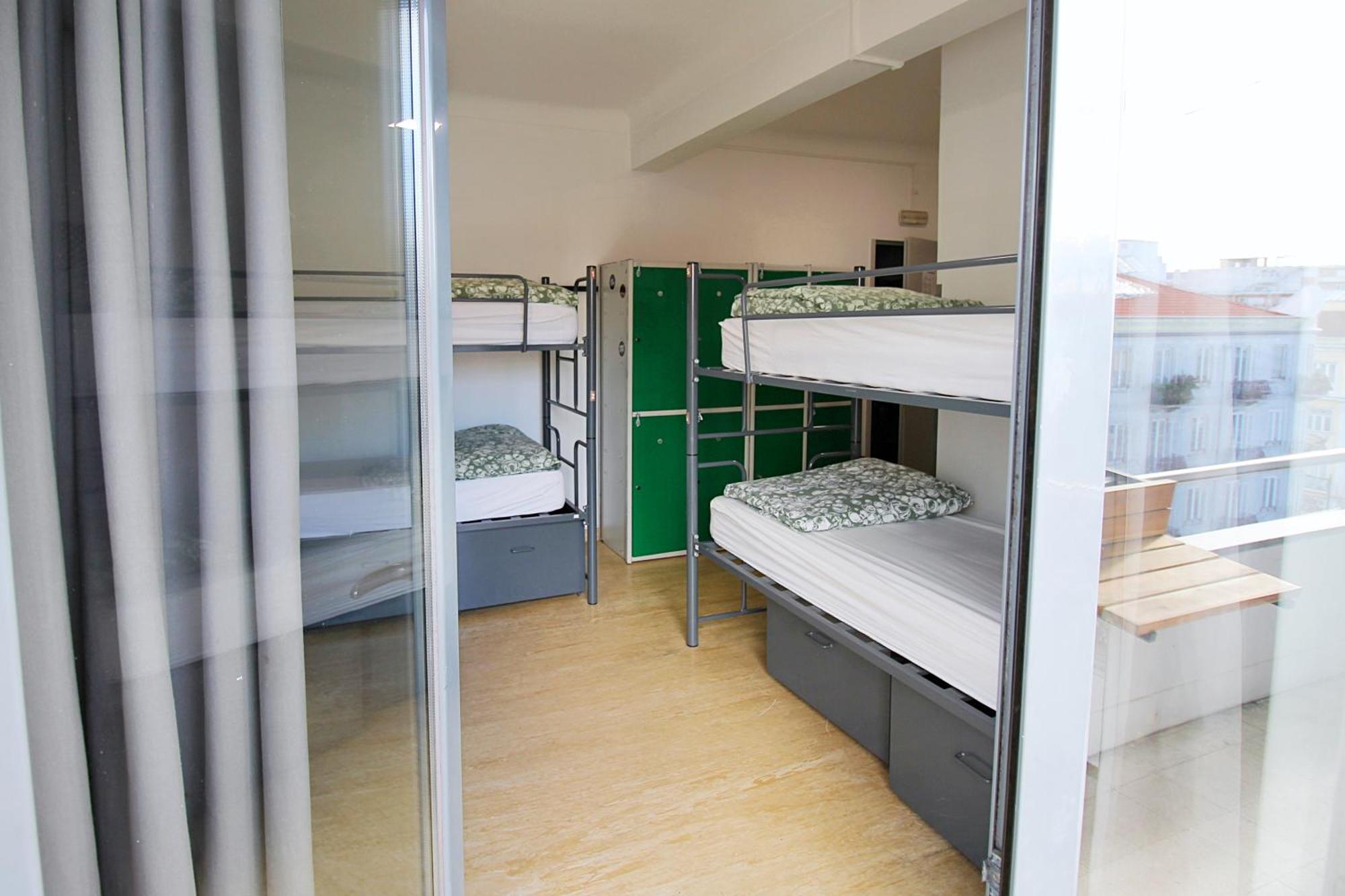 Wot Lisbon Nomad Hostel Εξωτερικό φωτογραφία