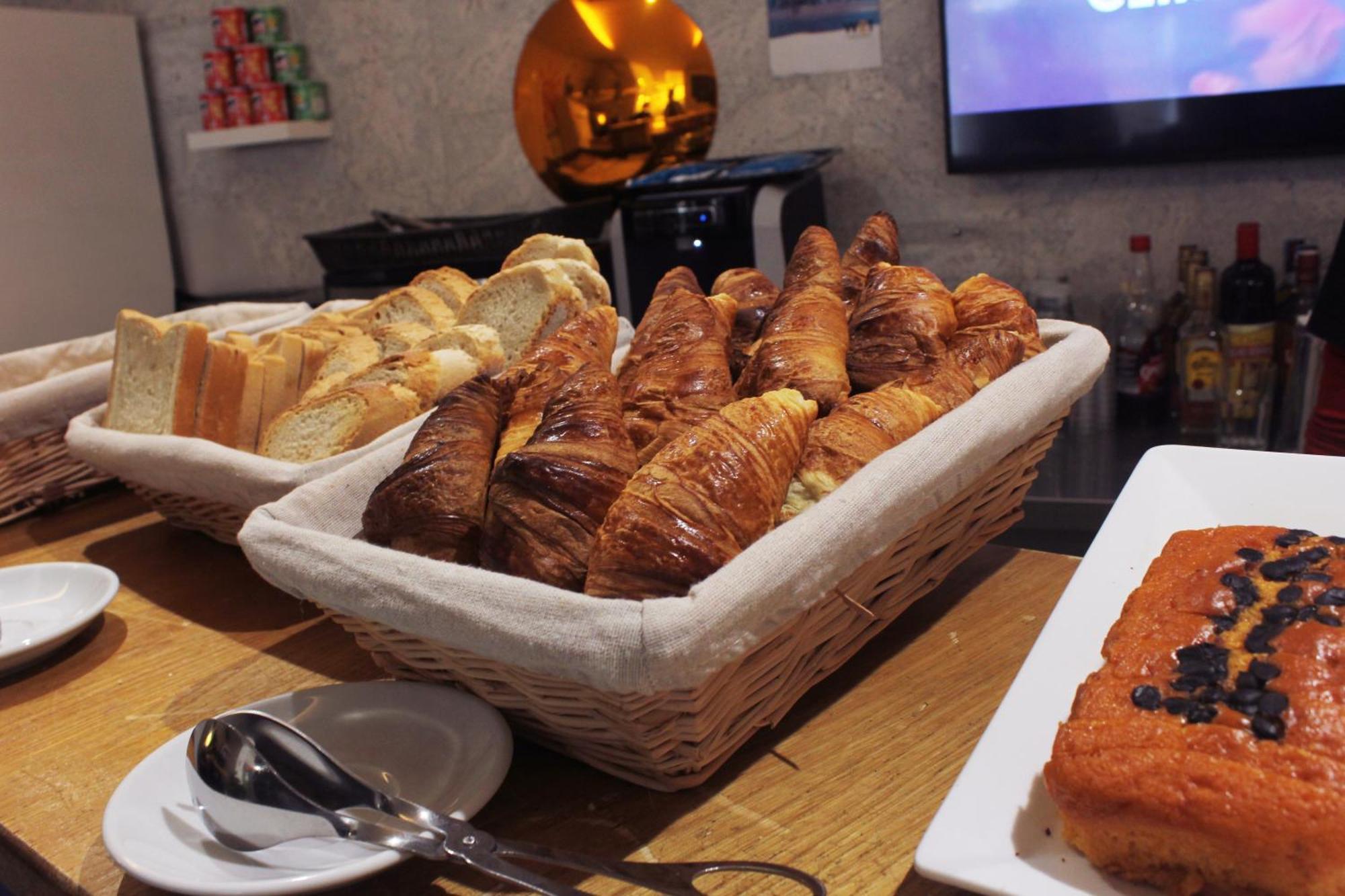 Wot Lisbon Nomad Hostel Εξωτερικό φωτογραφία